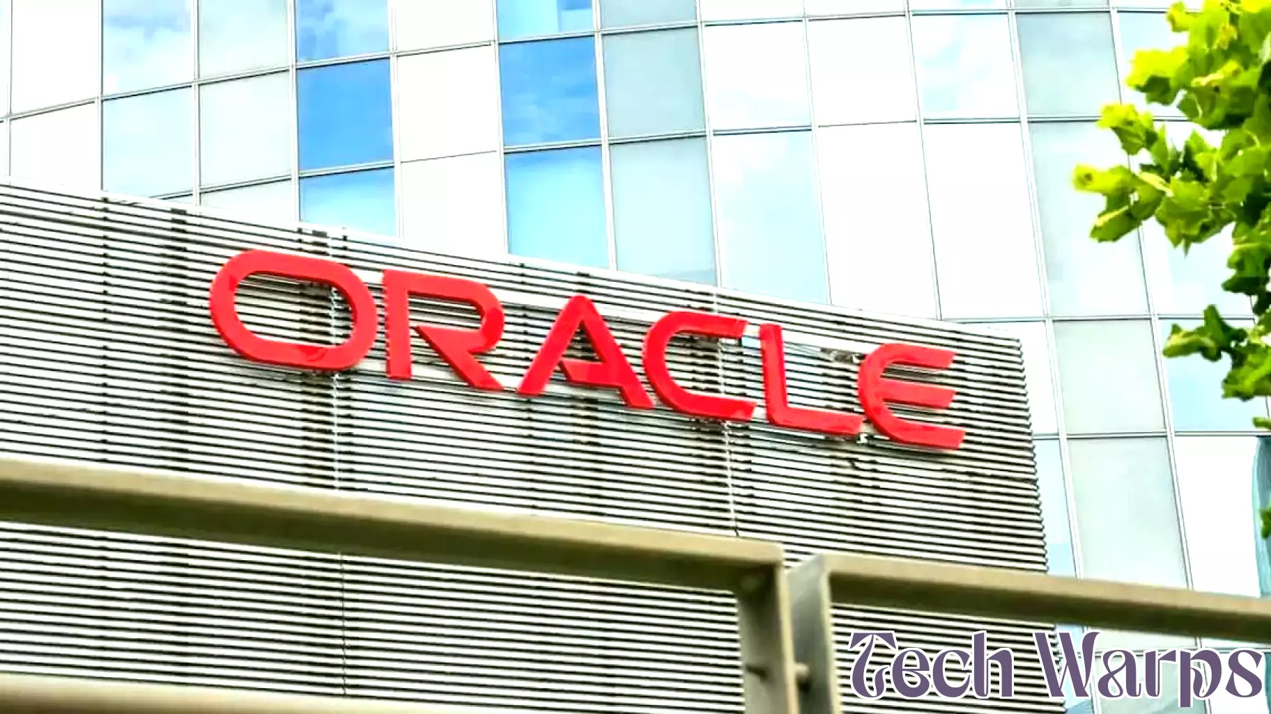 Oracle Stock: Is ORCL Underperforming the Technology Sector?
