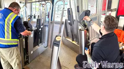 PATCO tests new tap-to-pay technology by installing 1 new fare gate per station